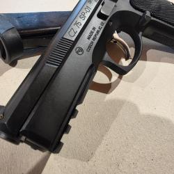 Pistolet CZ 75 SP01 SHADOW 9X19