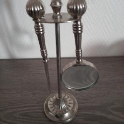 Ancien ensemble pour pour bureau loupe-ouvre lettre sur support