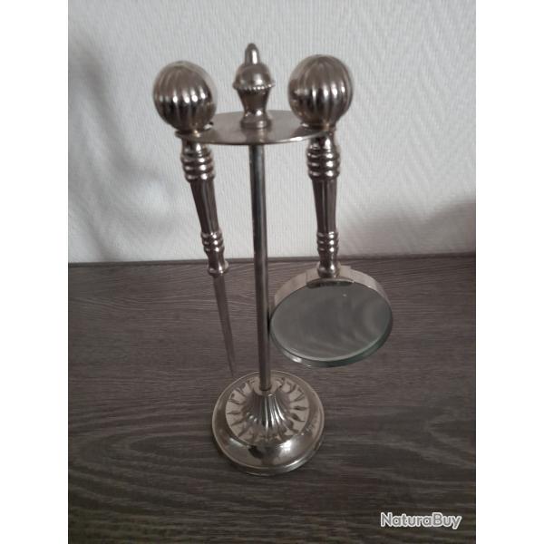 Ancien ensemble pour pour bureau loupe-ouvre lettre sur support
