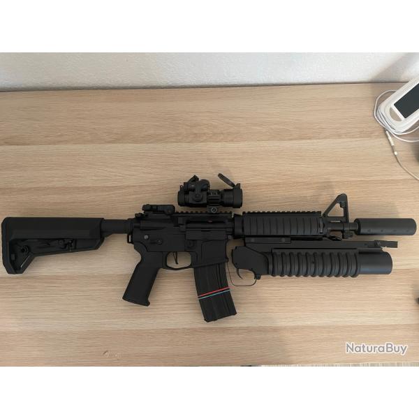 lot airsoft M4 lancer tactical (LT-02BL-G2-NSR) + lance grenade + viseur