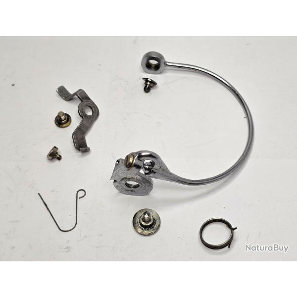 Ensemble complet pick-up + visserie + ressorts pour Mitchell 300 / 300A