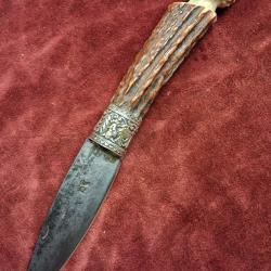 Rare couteau pliant Corse ancien XIXe.Manche sculpt&eacute;"T&ecirc;te de Maure" 22cm.
