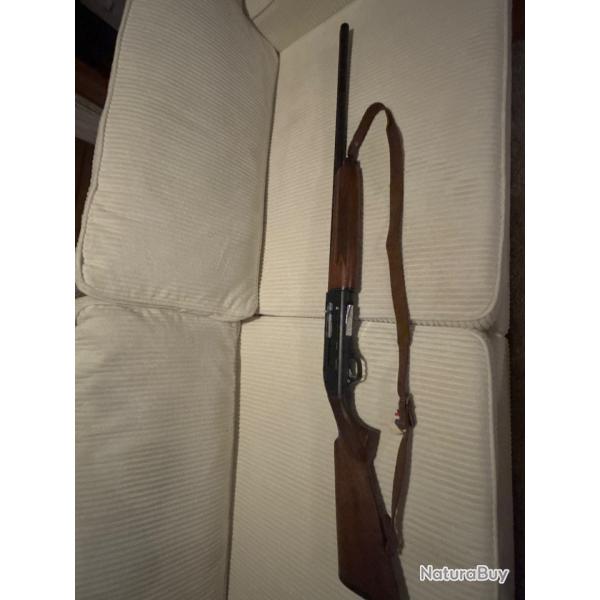 Fusil semi-automatique
