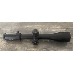 lunette Element Optics Helix  6-24x50