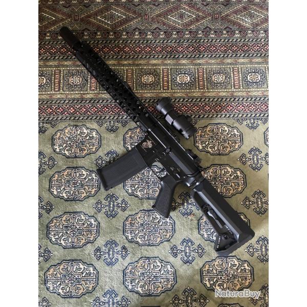 R�plique Airsoft M4 / AR-15 custom - AEG
