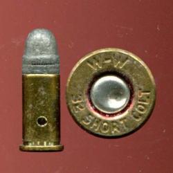 .32 Short Colt - PEU COURANT - marquage : WW 32 SHORT COLT - &eacute;tui laiton 16.2 mm - plusieurs dispos