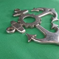 Cache serrure en aluminium militaire marine, origine allemande ann&eacute;es 1960