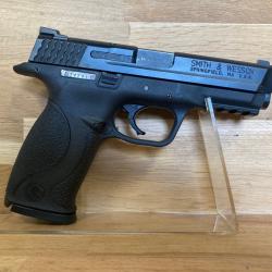 Pistolet semi-automatique Smith & Wesson model MP9 calibre 9x19  Occasion .