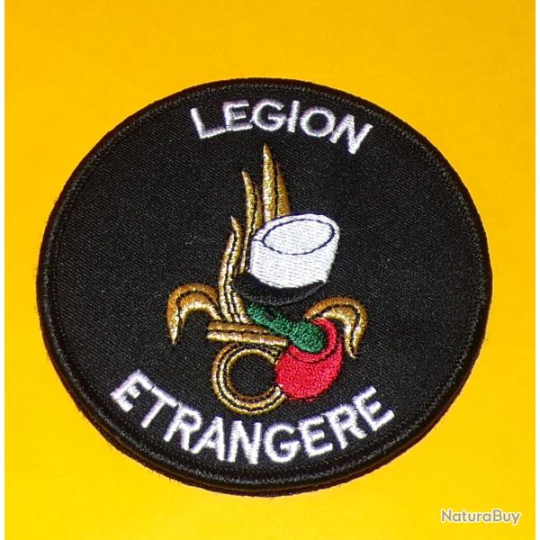 TISSU PATCH : LEGION ETRANGERE, AVEC SCRATCH , DIAMETRE 9 CM , BON ETAT VOIR PHOTO . POUR TOUT RENSE