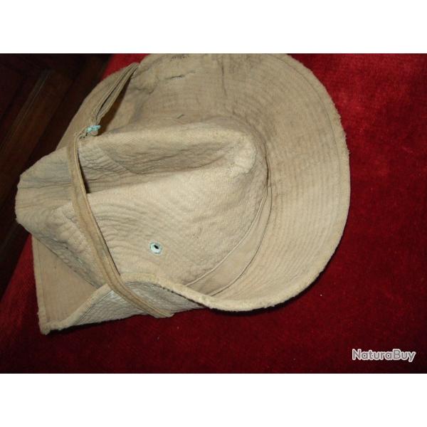 Chapeau de brousse militaire Lot n 1 . ( collection ) .