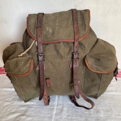 Sac &agrave; dos militaire type &laquo;&nbsp;Bergam &laquo;&nbsp; mod&egrave;le 51