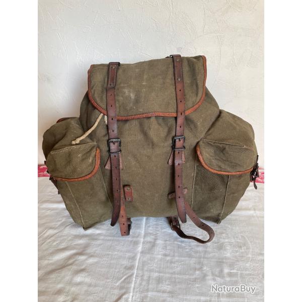 Sac � dos militaire type ��Bergam �� mod�le 51