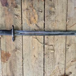 Ba&iuml;onnette am&eacute;ricaine M1905/42 seconde guerre mondiale. Pour Garand ou springfieled M1903.