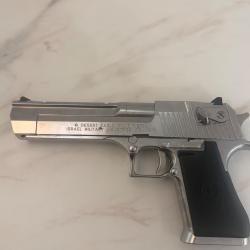 Desert Eagle .50AE Chrome Stainless � Tokyo Marui (GBB)