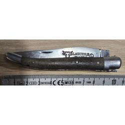 Couteau laguiole en Aubrac