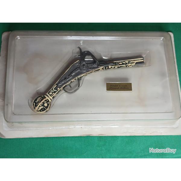 miniature d'un pistolet � rouet allemand de type � Puffer �