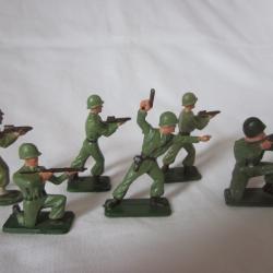 STARLUX 1/32 - ARM&Eacute;E FRAN&Ccedil;AISE S&Eacute;RIE 1 : 6 FANTASSINS FRAN&Ccedil;AIS AU COMBAT