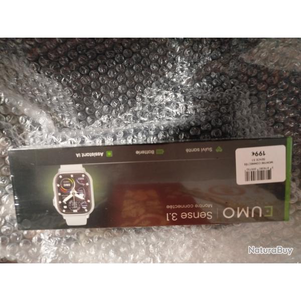 Montre connect�e sous blister