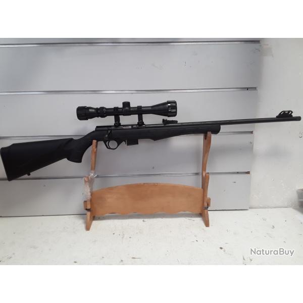 Carabine Rossi 8117 cal.17hmr synth�tique can.54cm+ lunette 3-9x40