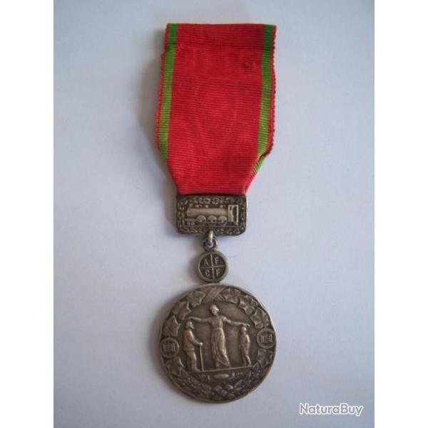 MEDAILLE  chemins de fer Fran�ais  SNCF x
