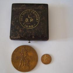 m&eacute;daille offerte par le comite directeur politique  LIGUE DES PATRIOTES   Paul D&eacute;roul&egrave;de