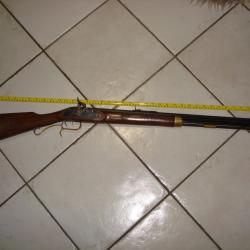R&eacute;plique  ARDESA fusil Hawken cal .45 Bon &eacute;tat.