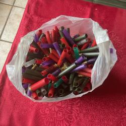 Lot de 530 douilles en calibres 410, 12 mm, pas de prix de r&eacute;serve