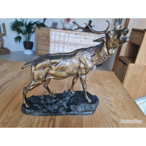 Charles VALTON- "Cerf au brame".Bronze XIX�me.35cm.