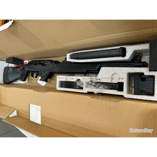 Ruger PC Carbine Takedown cal 9x19mm chargeurs Glock