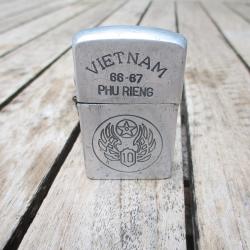 zippo modele alu  vietnam 66-67