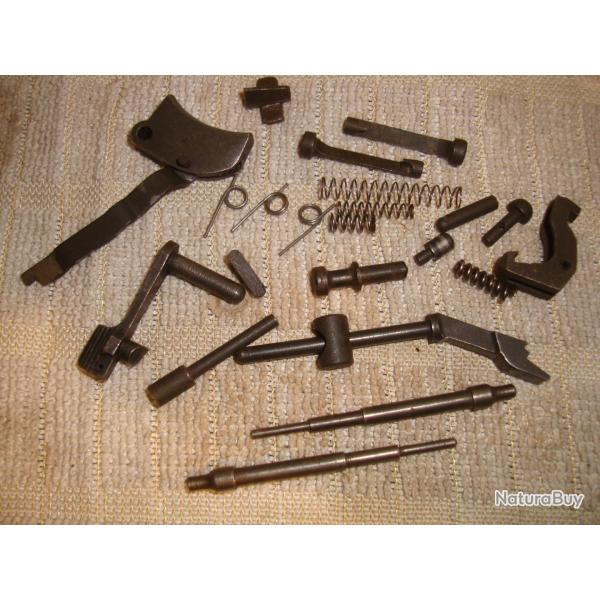 LOT DE PETITE PIECE POUR 35 .S.
