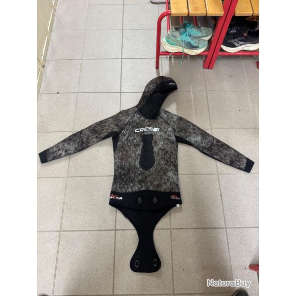 Tenue compl�te de chasse sous marine Marque Cressi taille L