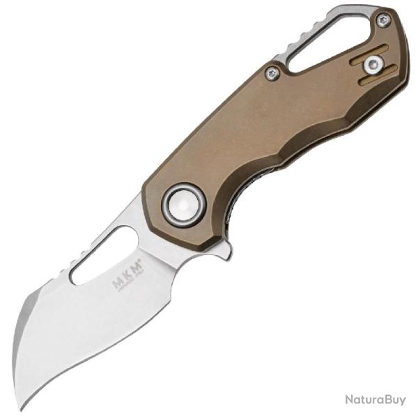 Couteau MKM Isonzo Hawkbill Lame Acier M390 Manche Titane Bronze Liner Lock MKMFX03M1TBR