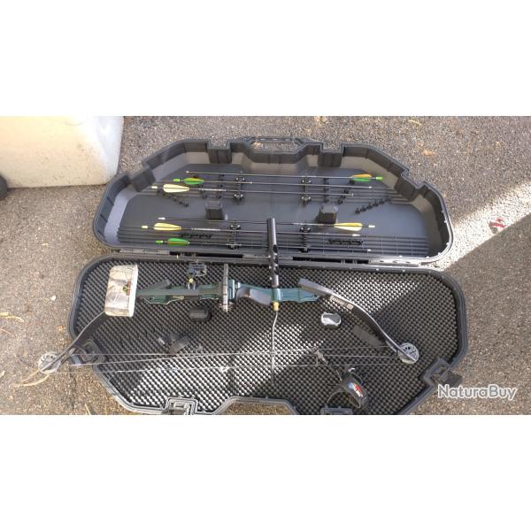Magnifique ensemble Arc PSE + Malette PLANO + nombreux accessoires