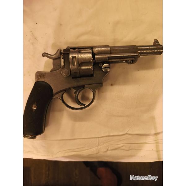 Revolver d'ordonnance mas mod�le 1873 cat�gorie des corrosion stopper ou d'orange
