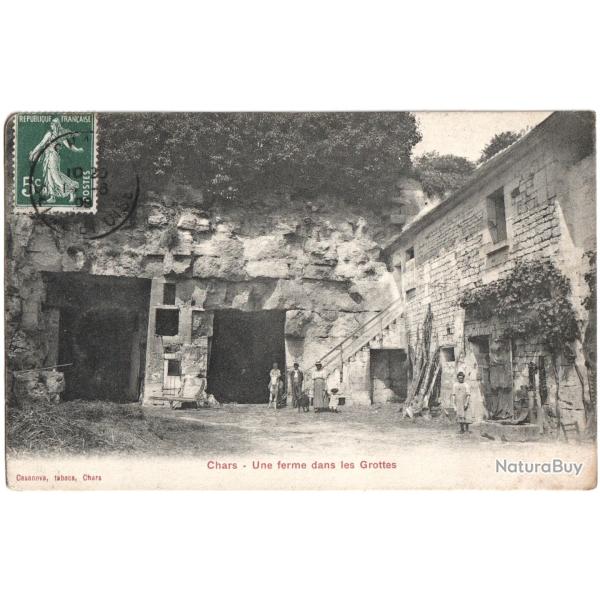 CPA DE CHARS - VAL D'OISE 95 - UNE FERME DANS LES GROTTES - 1909