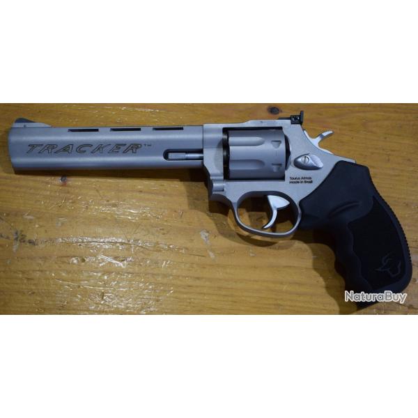 REVOLVER TAURUS MODELE 970 TRACKER 6''1/2 MATTE SS 22LR