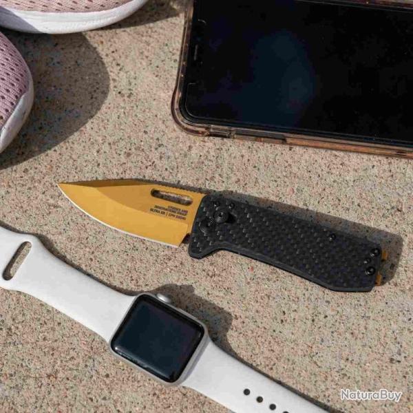 Couteau SOG Ultra XR Lame Acier S35VN Manche Carbone Or XR Lock SOG12630257