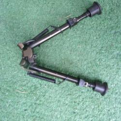 bipied pour carabine type Harris