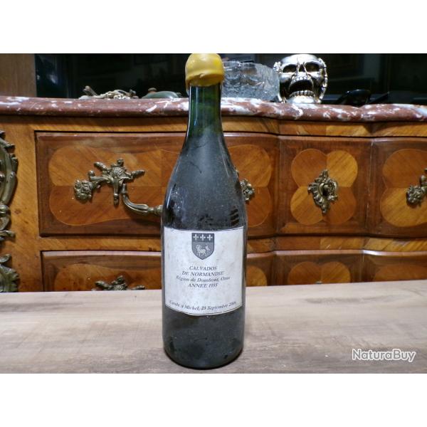 RARE BOUTEILLE de CALVADOS de 1955