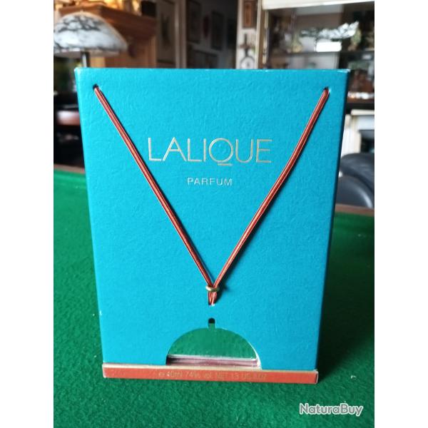 Flacon cristal Lalique mod�le ch�vrefeuille