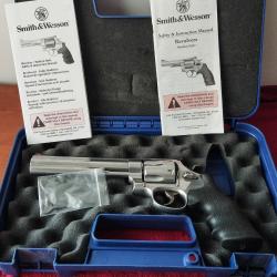 Revolver smith & wesson 629 Classic  44 mag