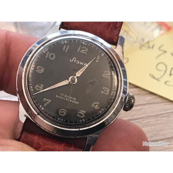 Montre militaria Stowa ARMEE FRANCAISE sur bracelet cuir rouge