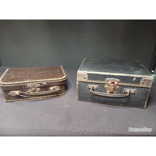 paire de Valisettes vintage en carton bouilli, ann�es 1930-1950.