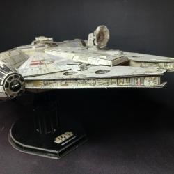 R&eacute;plique du Faucon Millenium de Star Wars