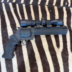 Taurus Raging Hunter cal. 460 SWM
