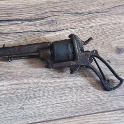 Revolver a broche type Lefaucheux XIXe si&egrave;cle