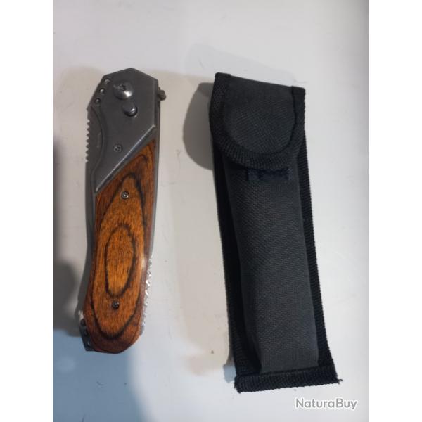 tr�s beau couteau tactique 12