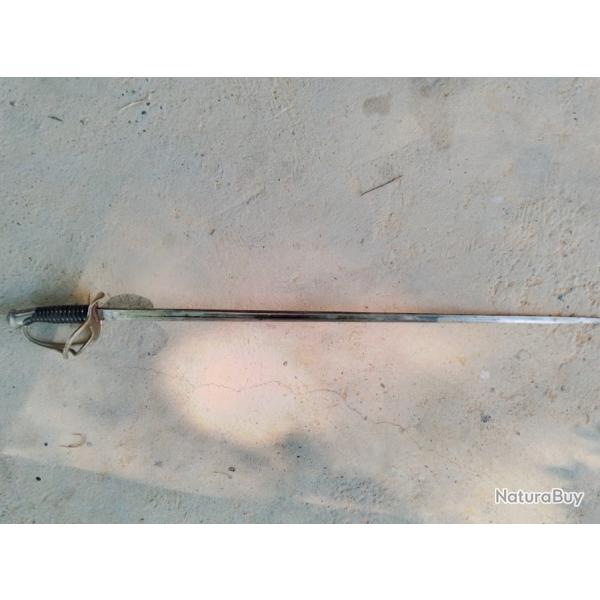 SABRE D OFFICIER  NOBILIAIRE D INFANTERIE DE TYPE 1882