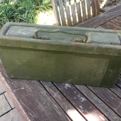 boite munitions WW2 dat&eacute;e de 1943